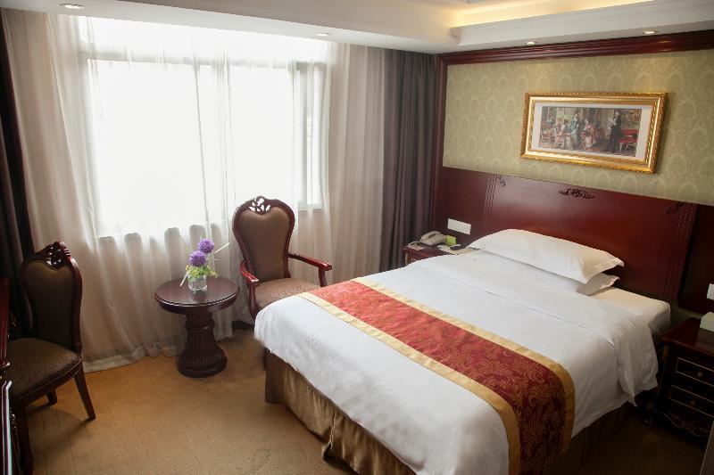 Vienna Hotel Guangzhou Airport Exteriör bild