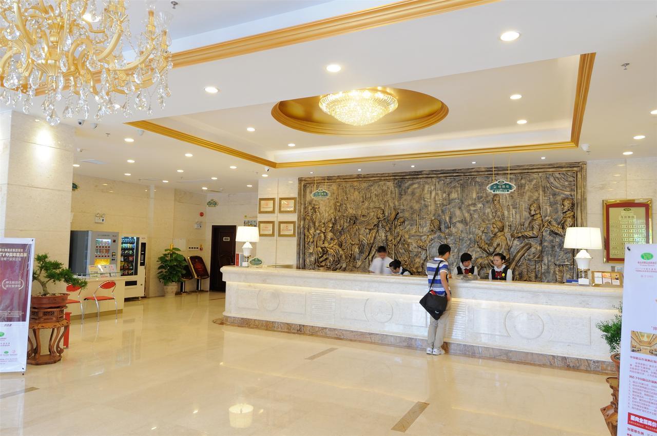 Vienna Hotel Guangzhou Airport Exteriör bild