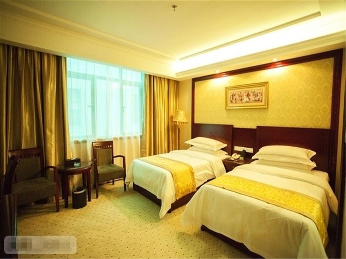 Vienna Hotel Guangzhou Airport Exteriör bild